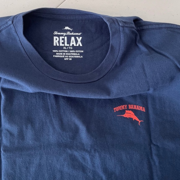 Tommy Bahama Men’s Graphic Crewneck T-shirt size XL - Picture 4 of 6
